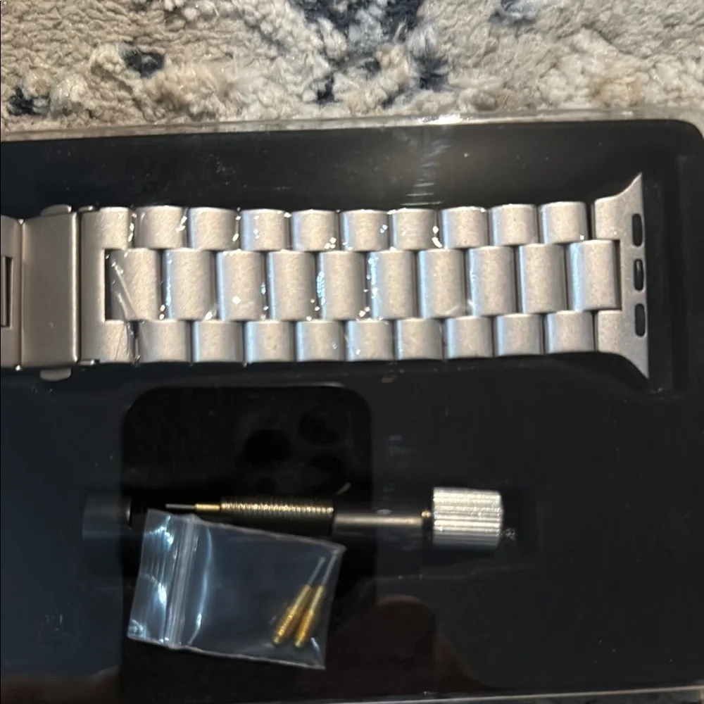 Tasikar Silver/ Starlgiht Smart Watch Band